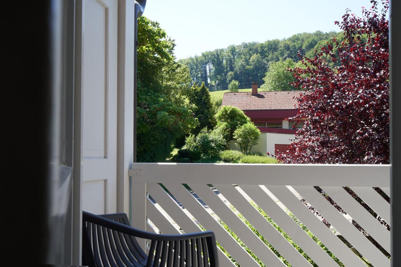 Gastehaus Am Wasserschloss & Restaurant Wasserschloss Inzlingen Extérieur photo